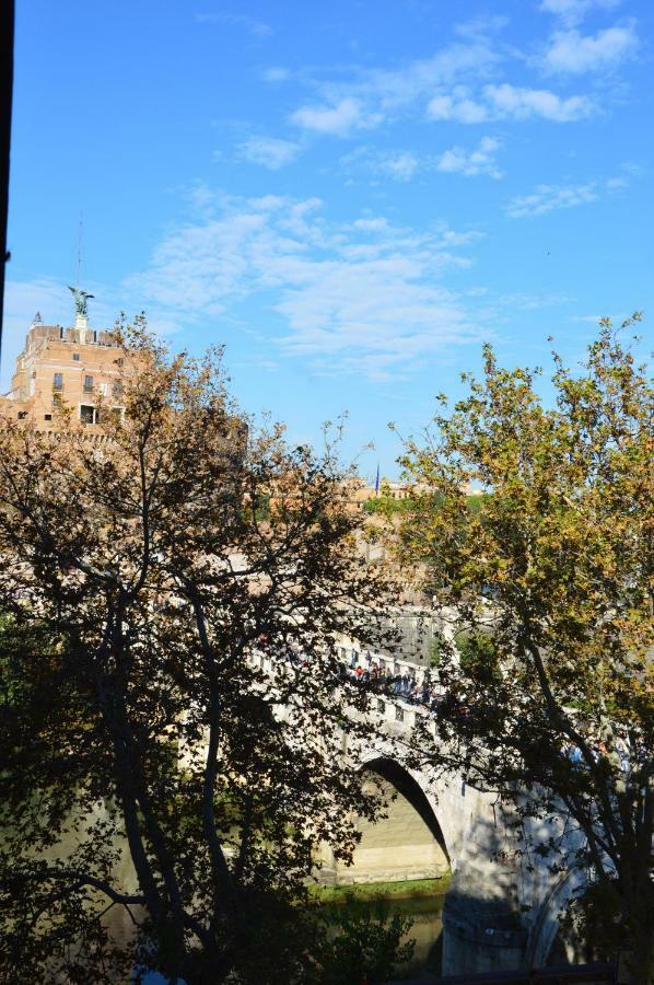 רומא Una Finestra Su Castel Sant'Angelo מראה חיצוני תמונה